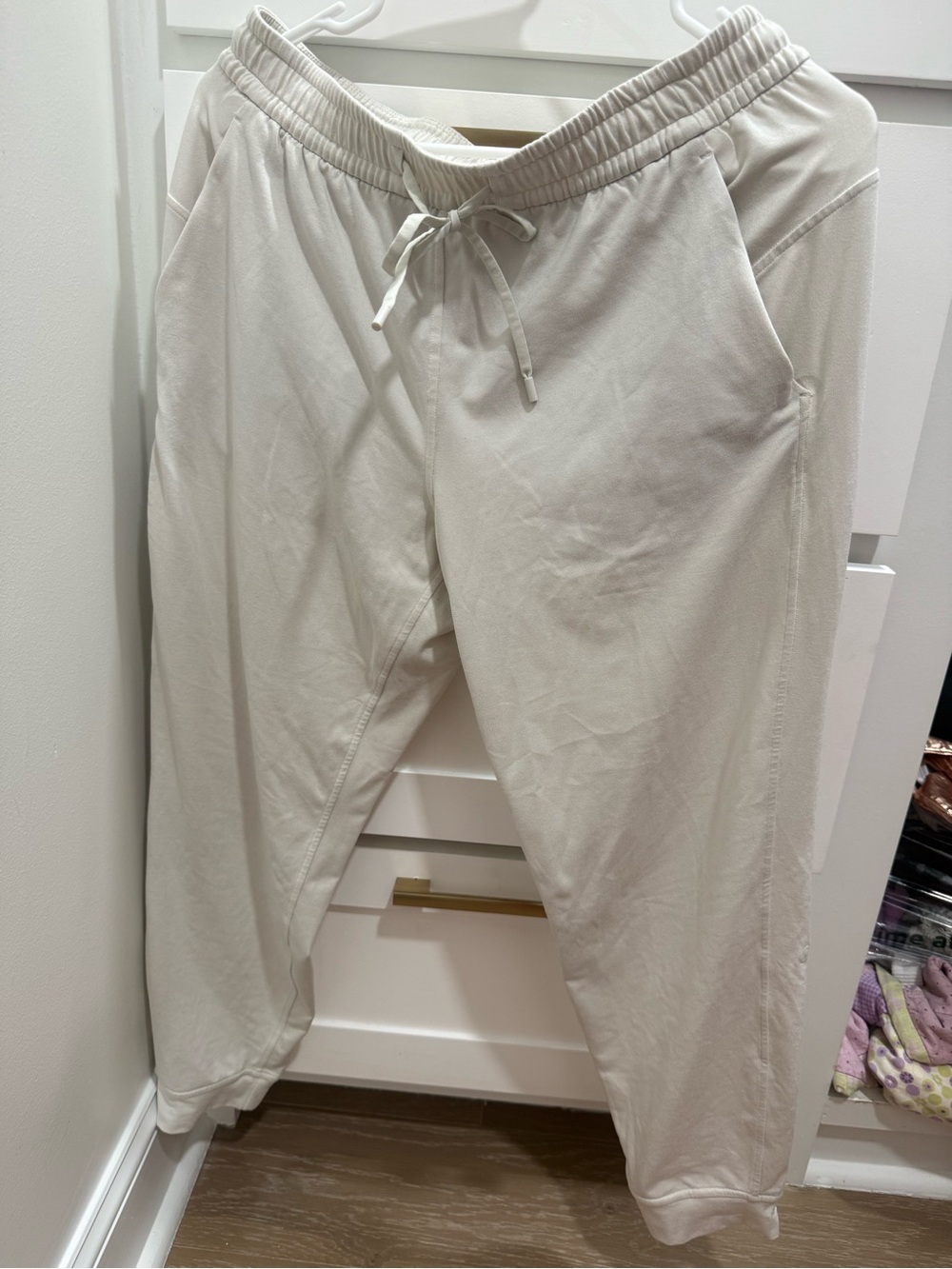 lululemon athletica Light Cream Jogger Track Pants
